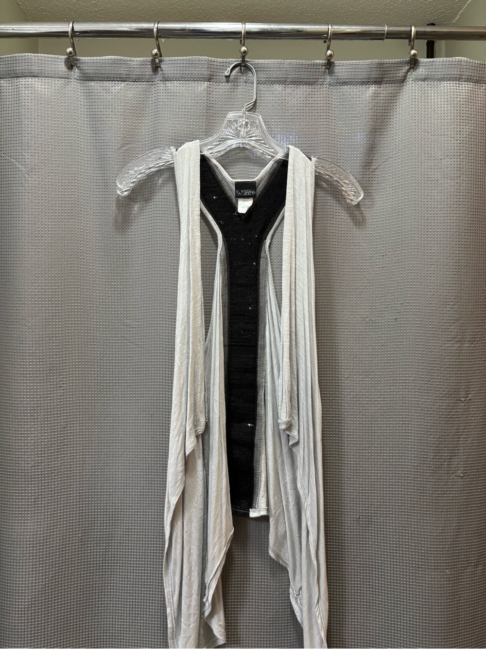 Grey Buckle Daytrip Sleeveless vest